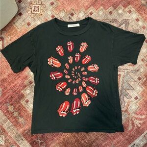 Daydreamer Black Tee with Red and White Graphic